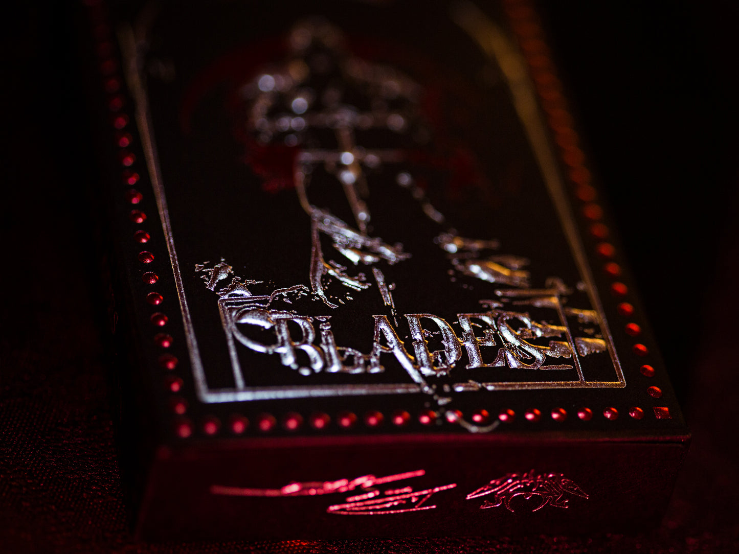 Blades Blood Moon with Foil Box