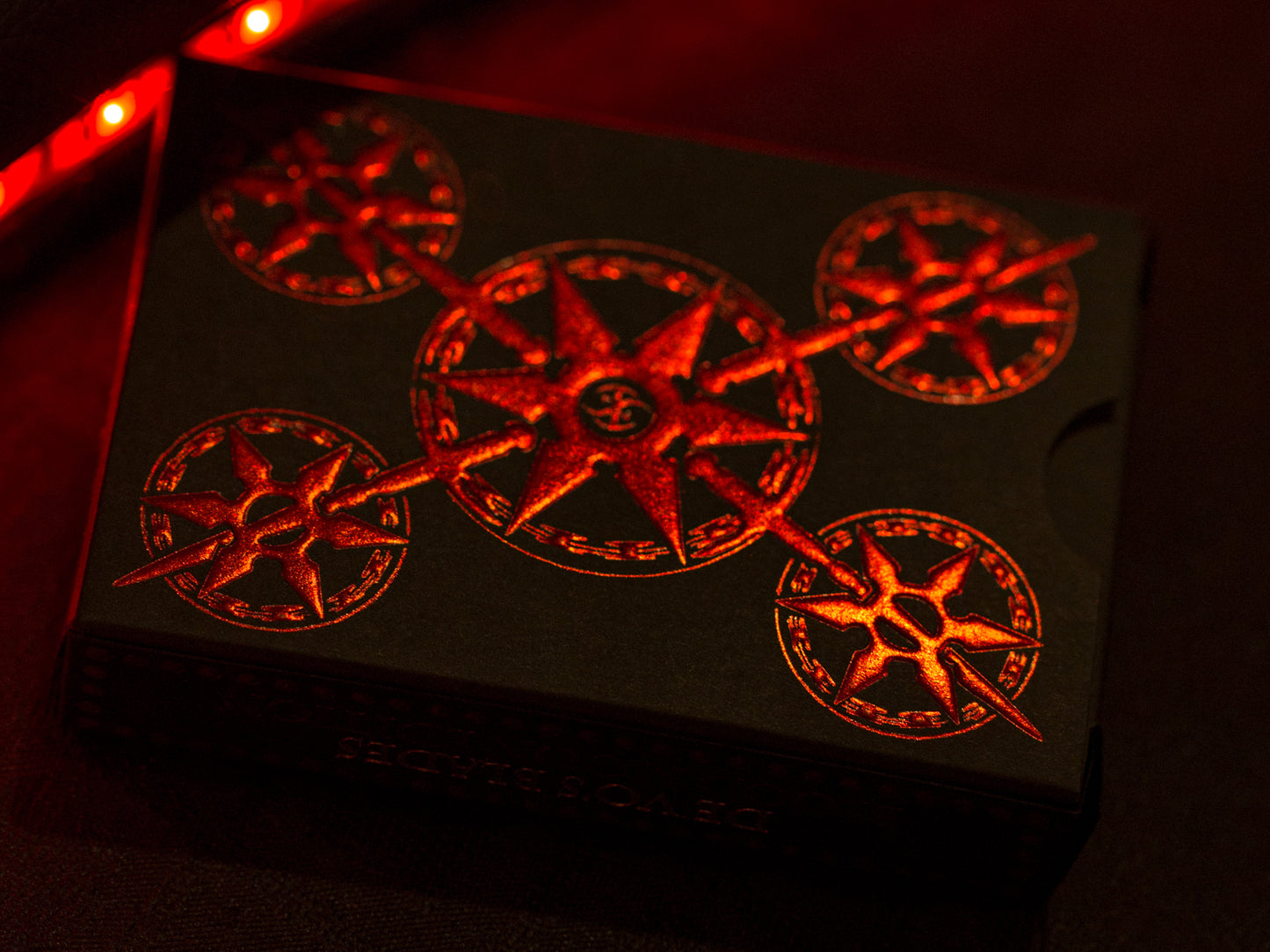 Blades Blood Moon with Foil Box