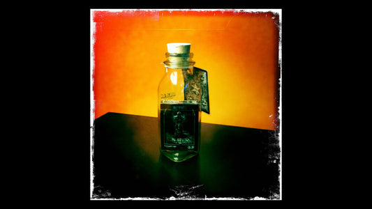 Blades Impossible Bottle
